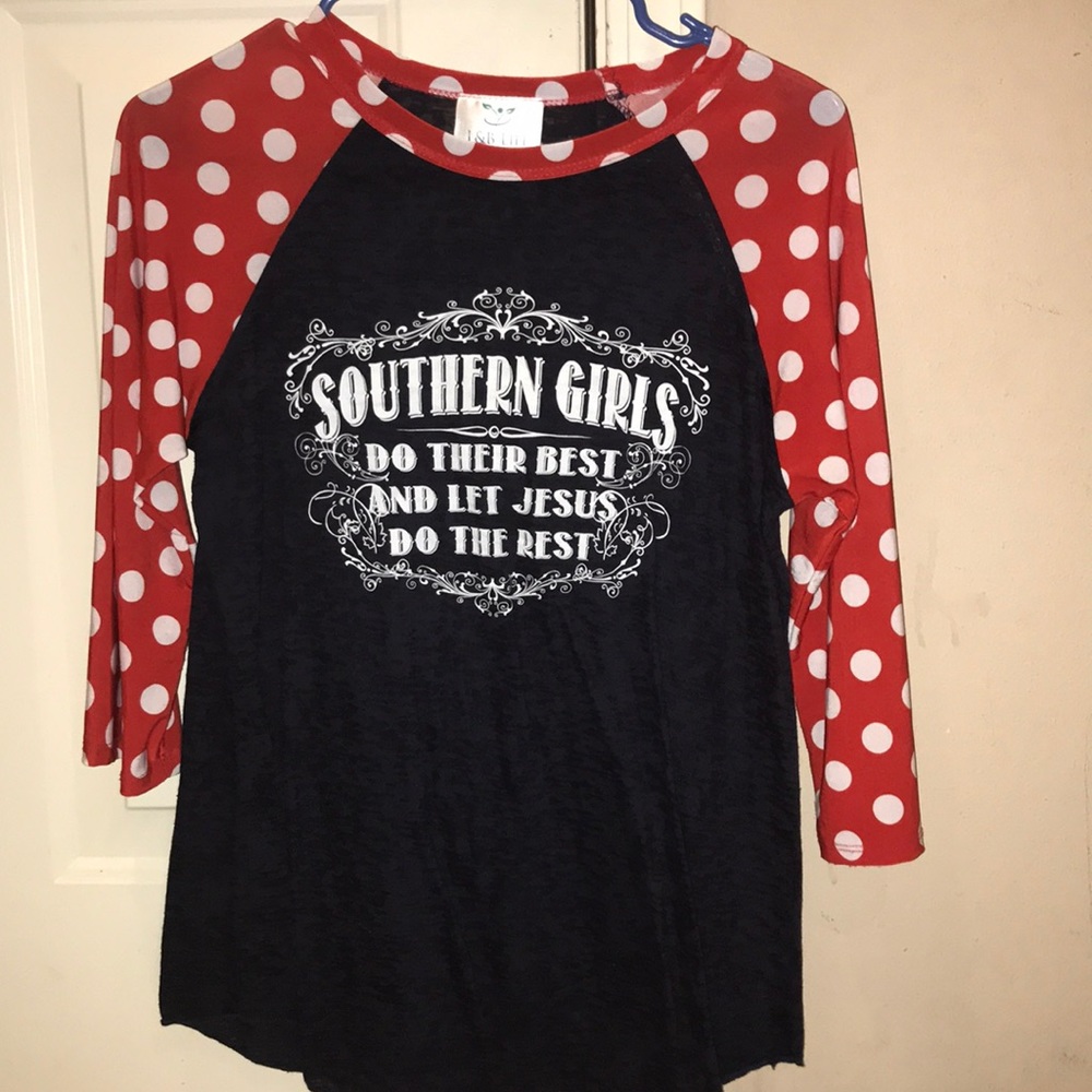 3 quarter length graphic tee